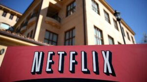 Netflix Sa Thải Khoảng 1.000 Nhân Viên