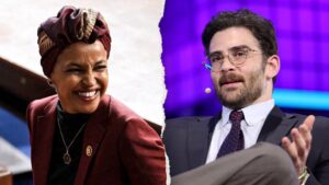 Dân biểu Ilhan Omar liên minh với streamer bị chỉ trích