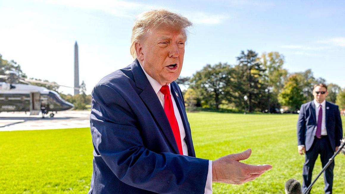 Thẩm phán Liên bang Chặn Đe dọa của Bộ Tư pháp Trump Đối với Nhân viên Bầu cử