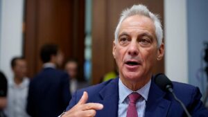 Ông Rahm Emanuel kêu gọi Đảng Dân chủ chào đón “Cộng hòa viên kiểu McCain-Romney”