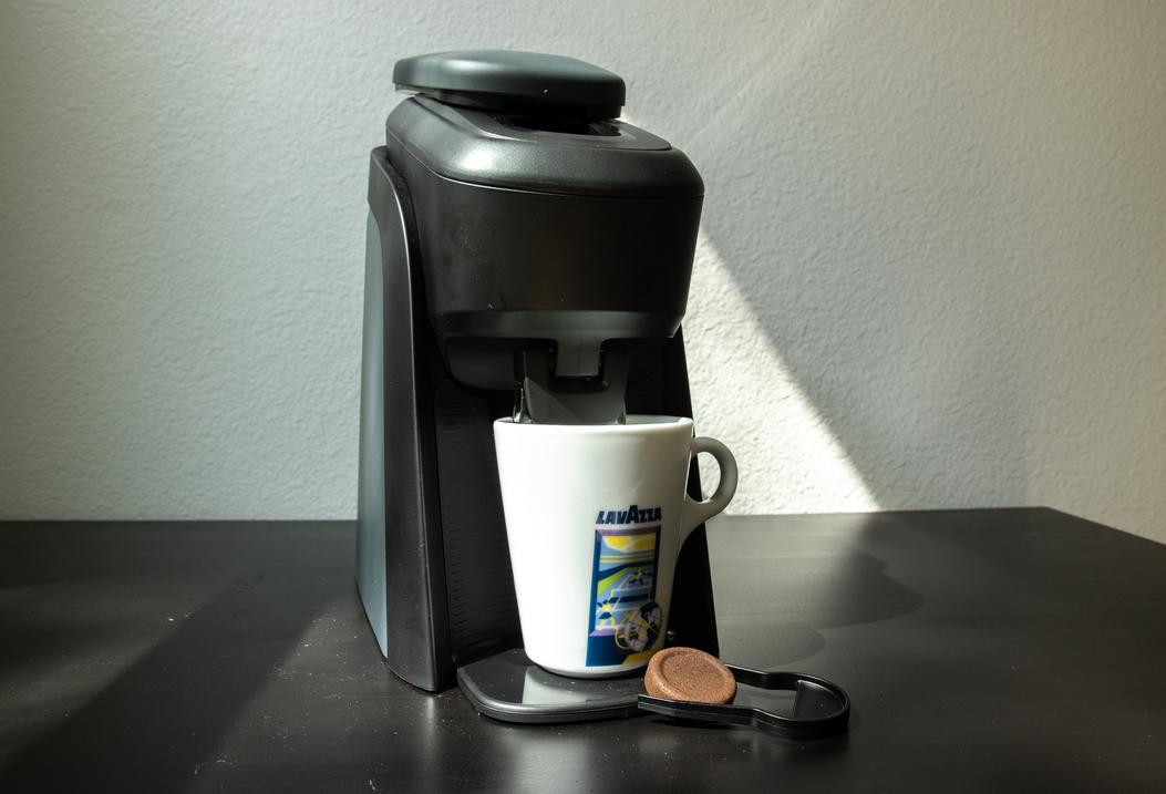 Máy pha cà phê dùng vỏ bao thân thiện môi trường: Giảm giá còn 58 đô cho Prime Day