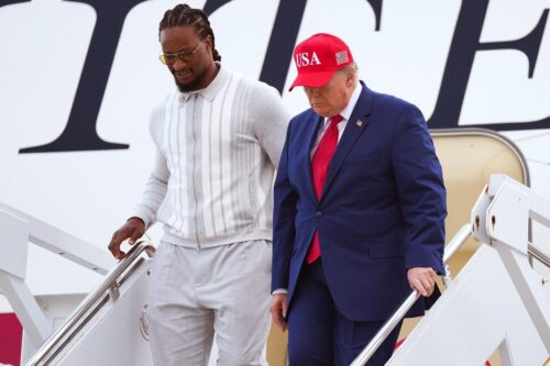 Cựu sao bóng bầu dục NFL gia nhập hàng ngũ ủng hộ Tổng Thống Trump tại Georgia