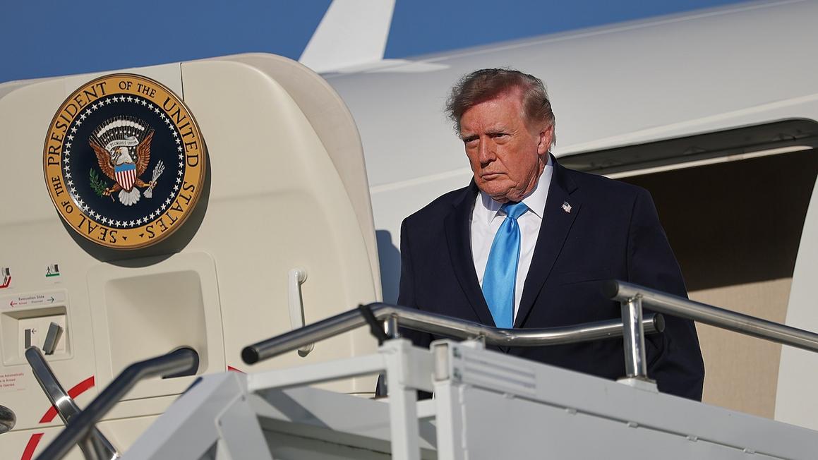 Tổng Thống Trump gợi ý Iran có thể tấn công Los Angeles và San Diego