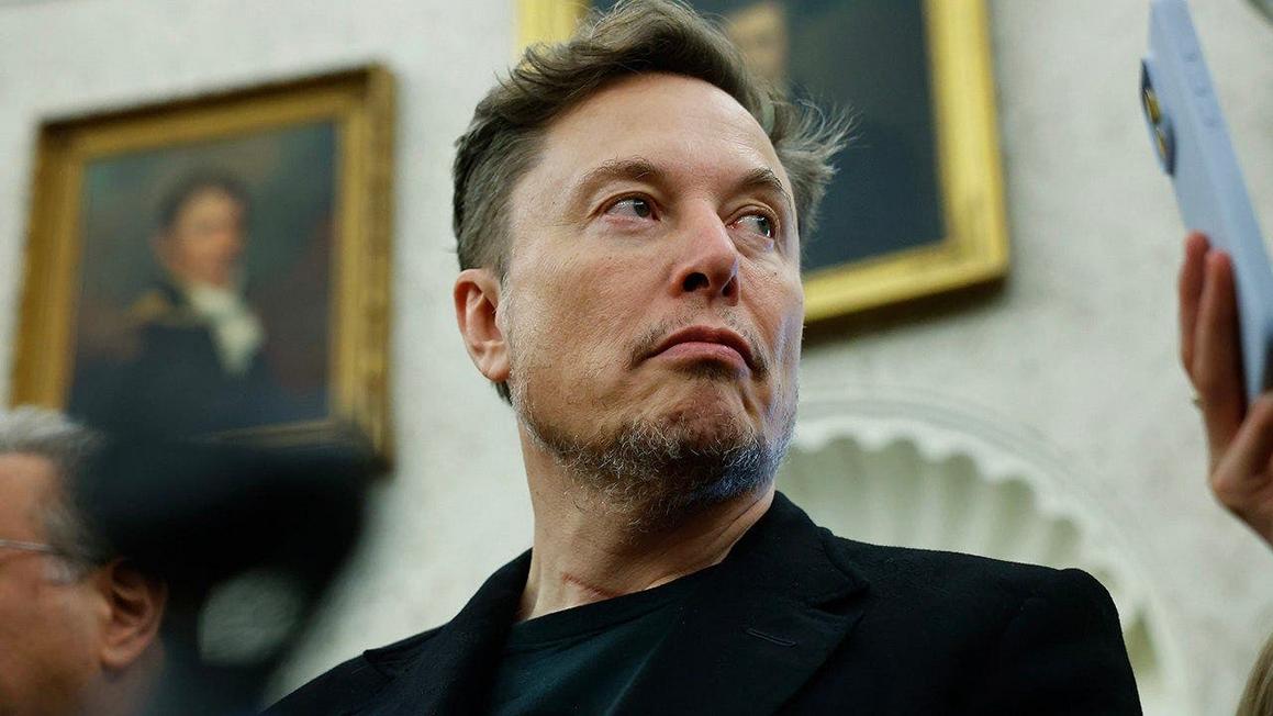 Ukraine khôi phục truy cập Starlink sau khi Elon Musk cáo buộc Kyiv vi phạm điều khoản sử dụng &#8216;để giết người&#8217;