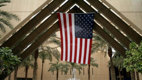 Hoa Kỳ di tản nhân viên khỏi Saudi Arabia vì các vụ tấn công của Houthi gia tăng