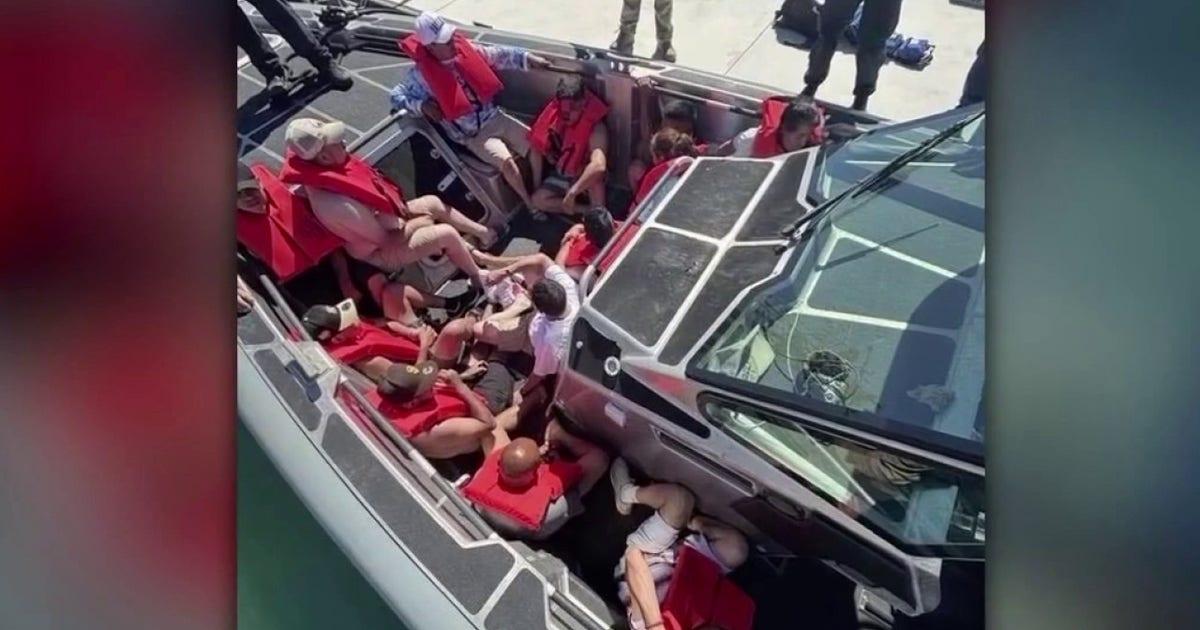 Thêm một thuyền nghi bị chặn ngoài khơi Newport Beach khi hội đồng thành phố kêu gọi lắp camera giám sát