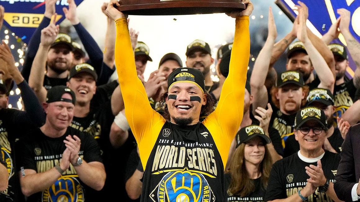 William Contreras đạt thành tích hiếm có, giành MVP World Series