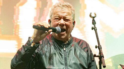 William Shatner, 95 tuổi, giải mã ‘Heavy Metal’ với ban nhạc mới