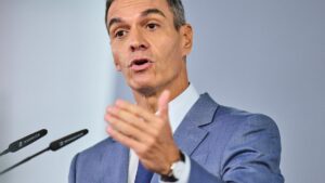 Pedro Sánchez tìm cách biến khủng hoảng nhà ở Tây Ban Nha thành chiến thắng bầu cử