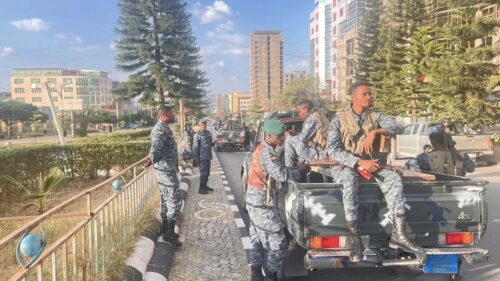 Quan chức Ethiopia hứa thay đổi tại Tigray sau khi quân đội tái chiếm thủ phủ