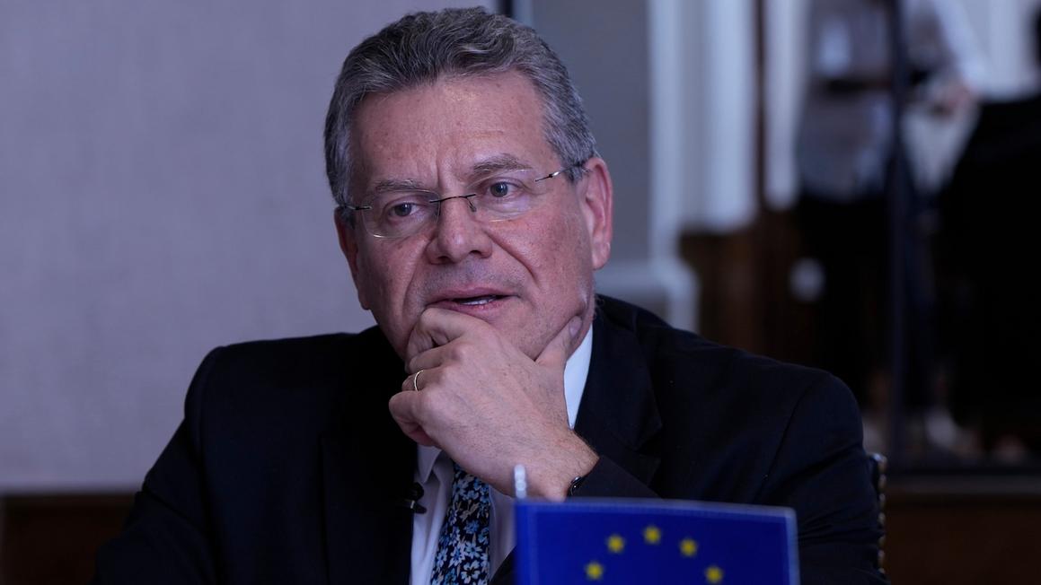EU và Trung Quốc đạt thỏa thuận thương mại tạm thời, có thể cắt giảm một nửa xuất khẩu xe hybrid của Trung Quốc