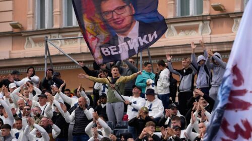 Lãnh đạo Serbia Vucic về thăm thành phố Novi Sad sau thảm kịch