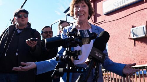 Tổng Thống Trump Miễn Giảm Thuế Quan Nhập Khẩu Từ Canada Giúp Dân Biểu Susan Collins