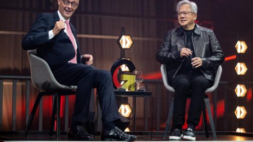 CEO Nvidia Kêu Gọi Các Nhà Sản Xuất Đức Ứng Dụng AI, Nhấn Mạnh Công Nghệ Số Không Thể Thay Thế Công Nghiệp Nặng