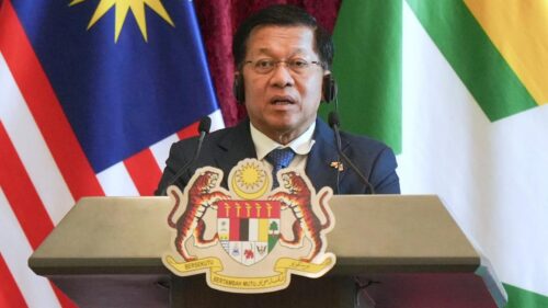 Lãnh đạo Myanmar thăm Malaysia tìm tăng cường quan hệ