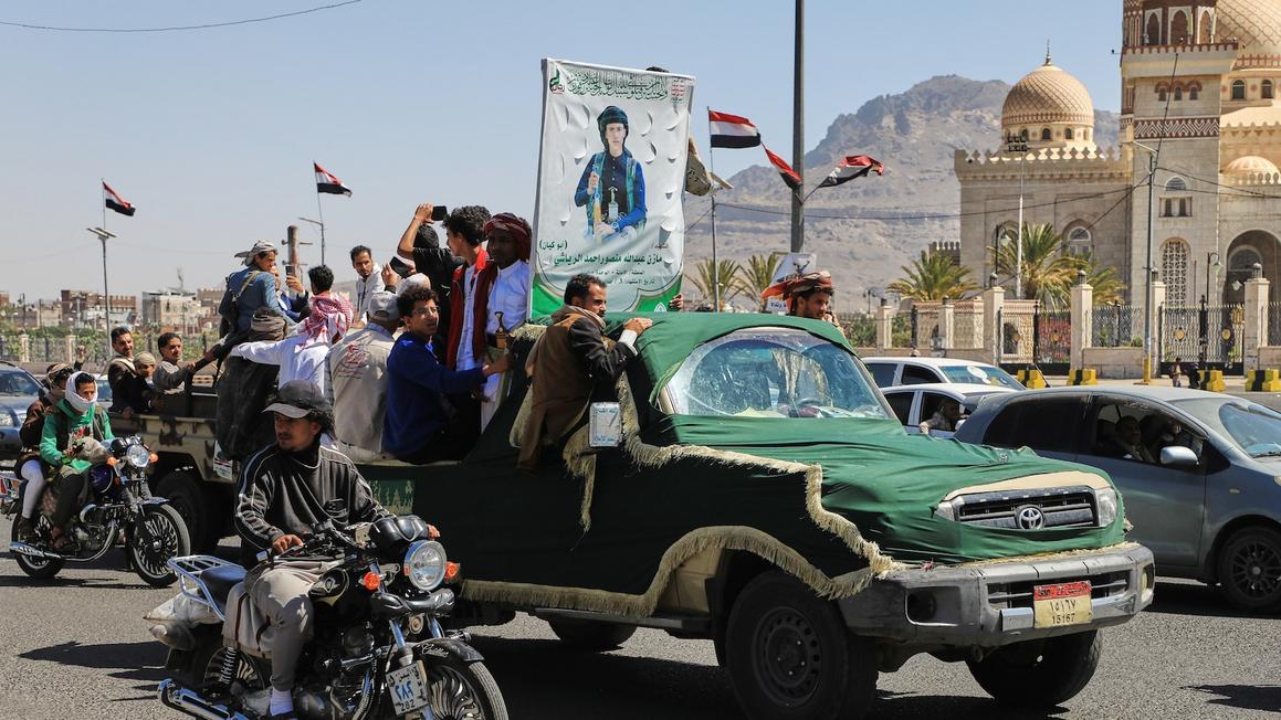 Ai Cập đồng ý hỗ trợ Ả Rập Xê Út chống lại phiến quân Houthi