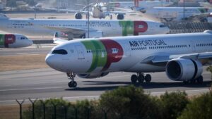 Lufthansa mua 44,9% cổ phần TAP Air Portugal với giá 1,2 tỷ Euro